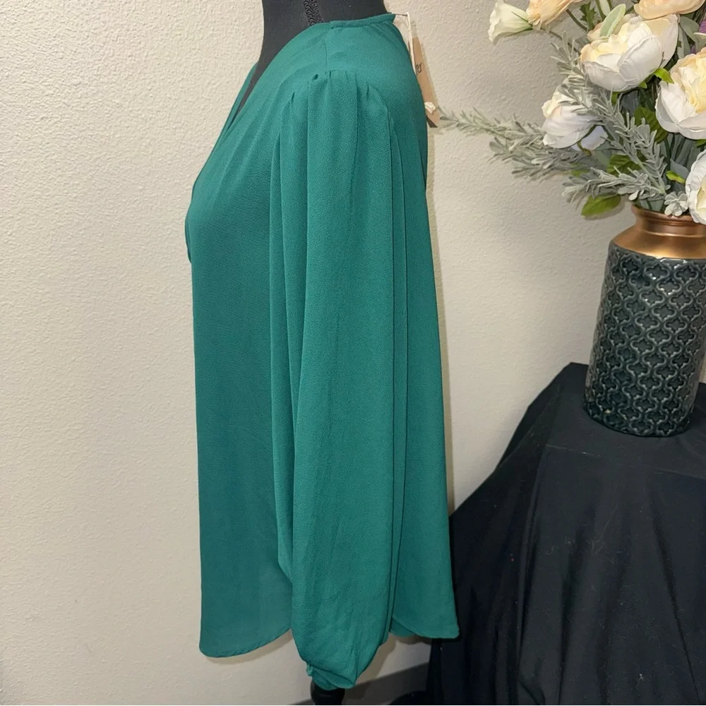 NWT JODIFL Teal V-Neck Blouse Balloon Sleeves Flowy Boho Chic - Picture 2 of 9